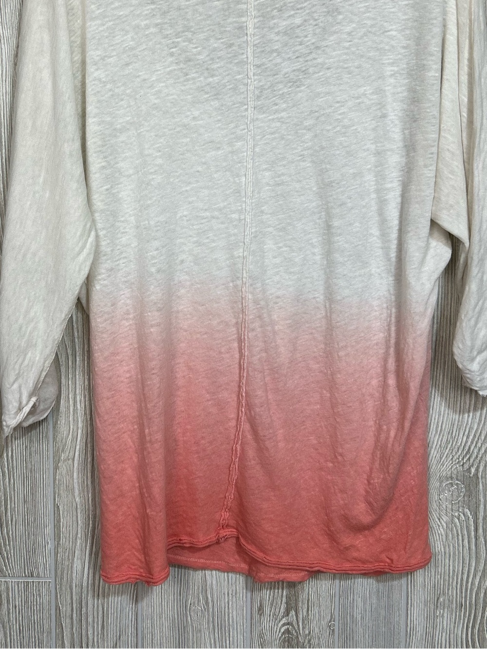 Free People We The Free Strawberry Linen White Pink Ombre Blouse Top Tee Size L - Picture 11 of 11